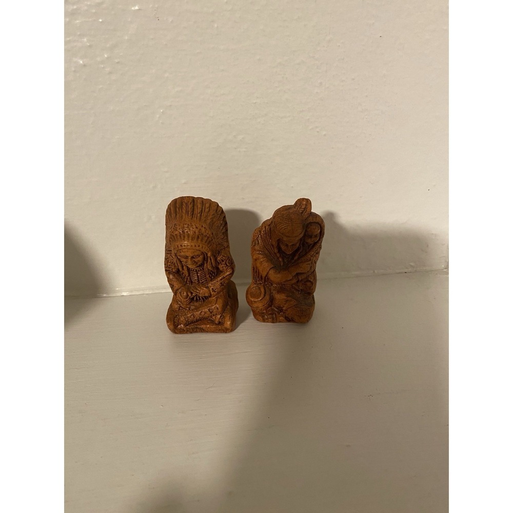 1948 Vintage Syroco Wood  Native American Salt & Pepper Shakers